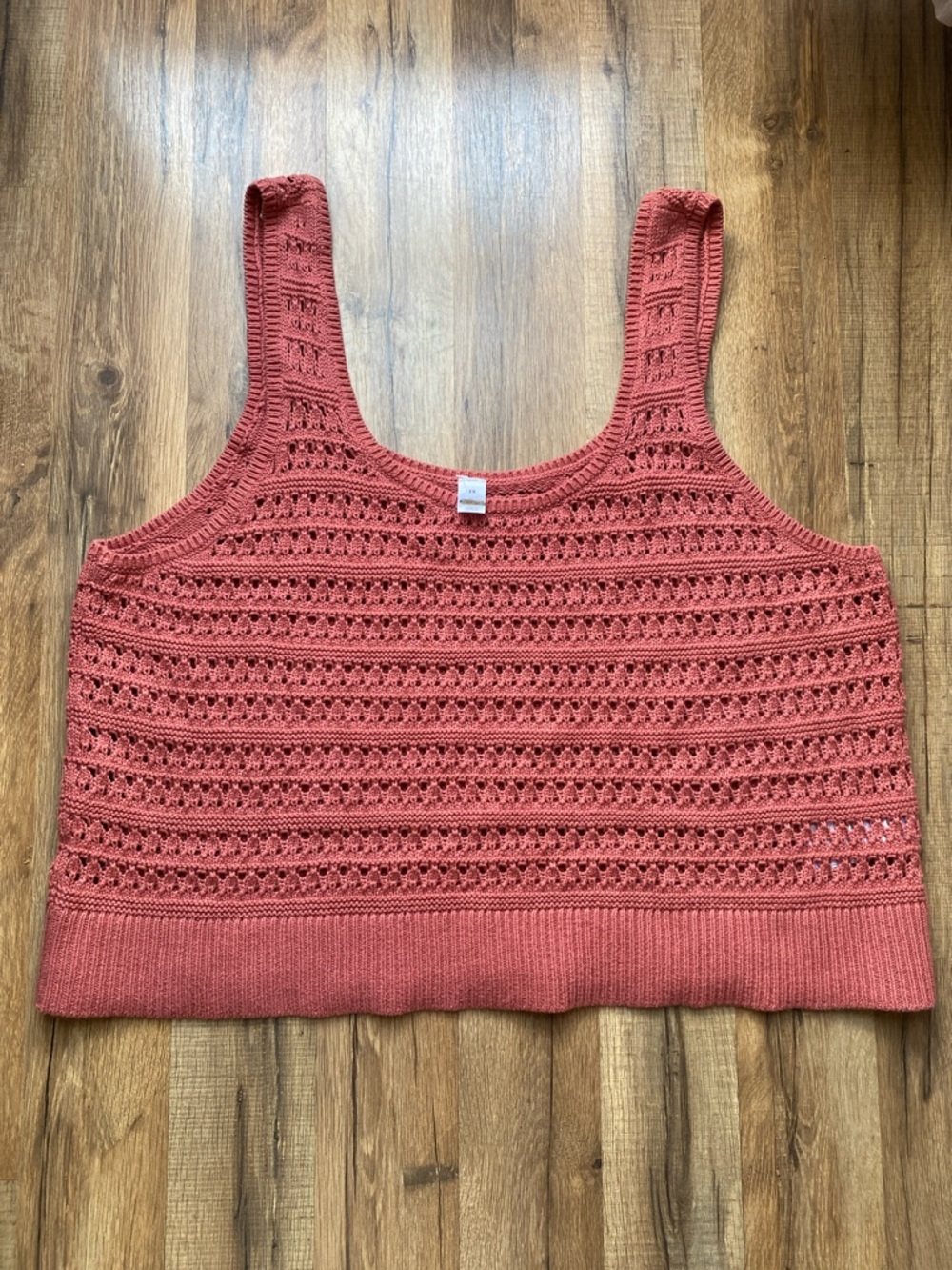 NWOT Old Navy Crochet Tank